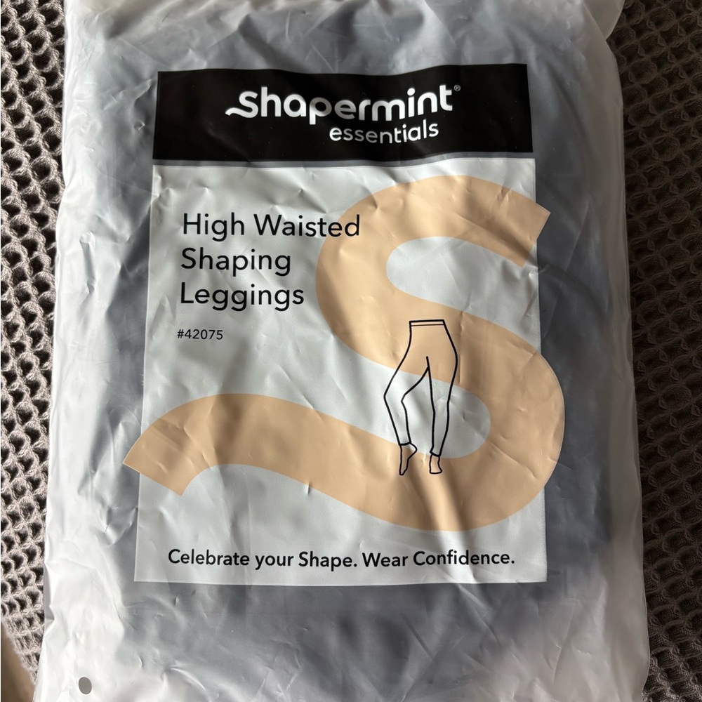 Shapermint, high waisted leggings, NAVY, size XL.